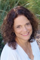 Image of Ellen Kaptain